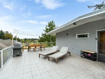 View 32