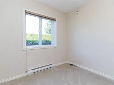 View 32