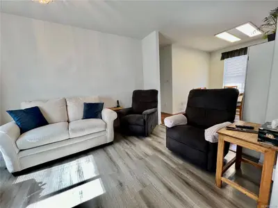 View 16