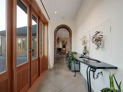 View 24
