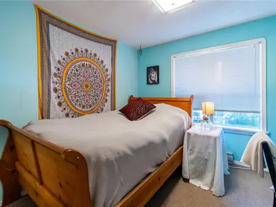View 16
