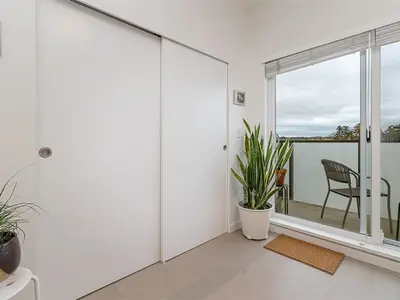 View 18