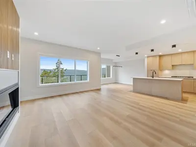 View 16