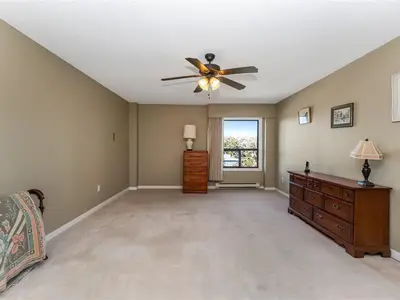 View 16