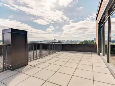 View 18