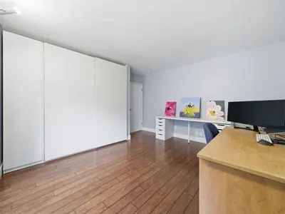 View 23