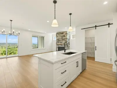 View 24