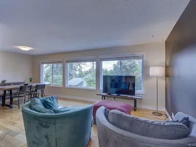 View 16