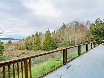 View 16