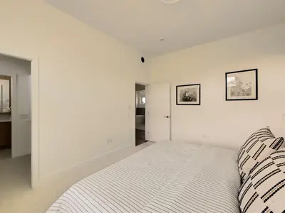 View 30