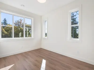 View 32