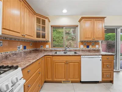 View 16