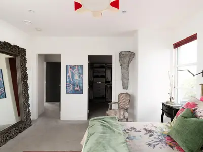 View 28