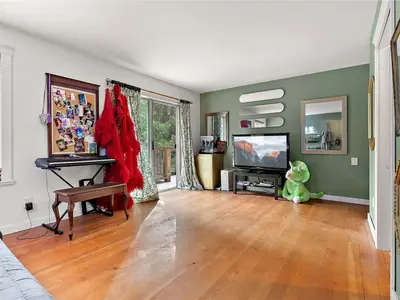 View 18