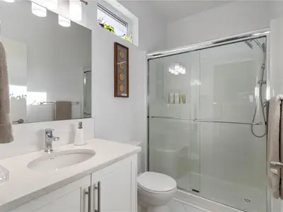 View 16