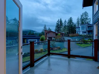 View 18