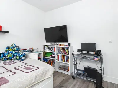 View 22