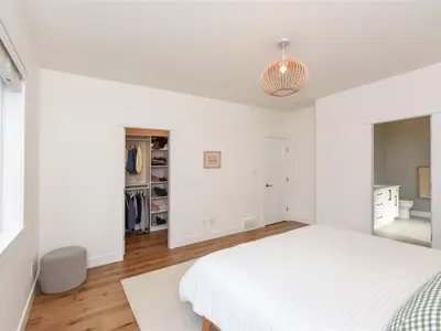 View 19