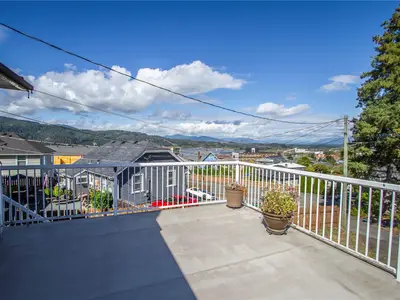 View 3