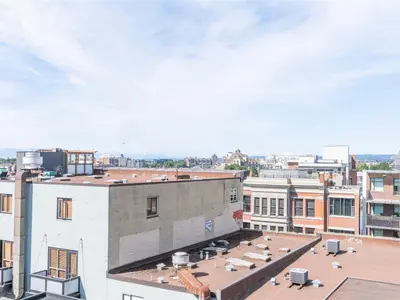 View 16