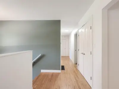 View 18