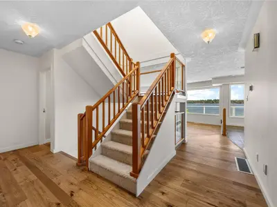 View 24