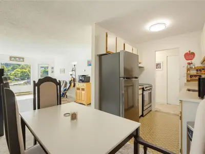 View 16
