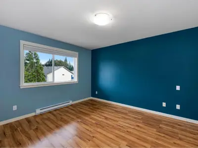 View 25
