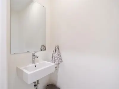 View 19