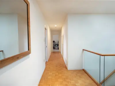 View 32