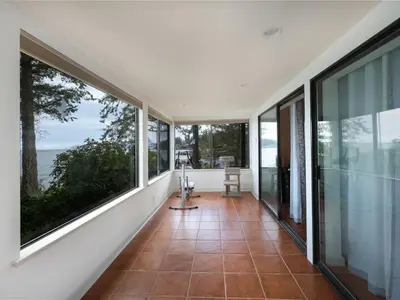 View 18