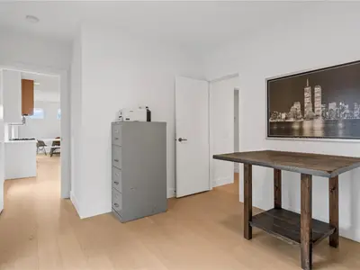 View 32
