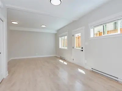 View 16