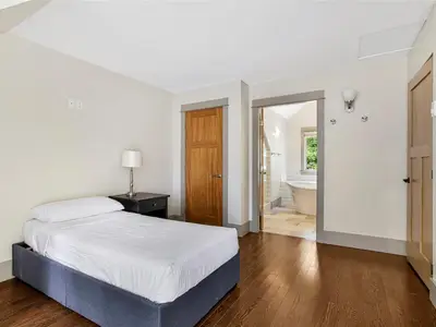 View 18