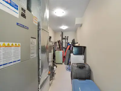View 32