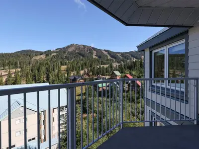 View 10