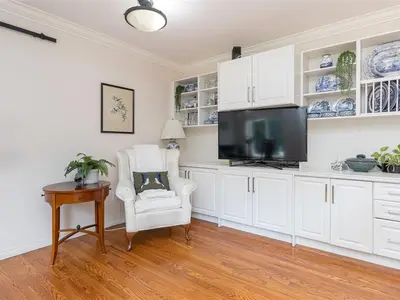 View 25
