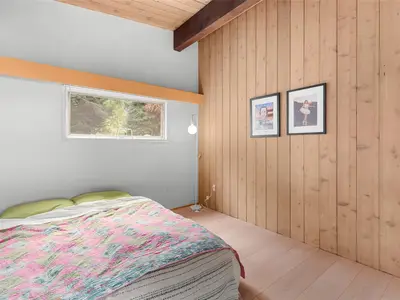 View 24
