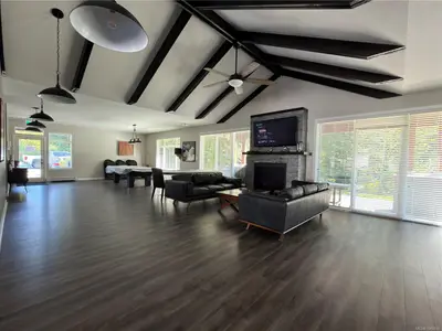 View 32