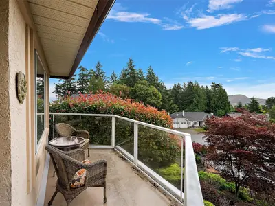 View 25