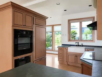 View 25
