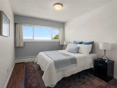 View 24