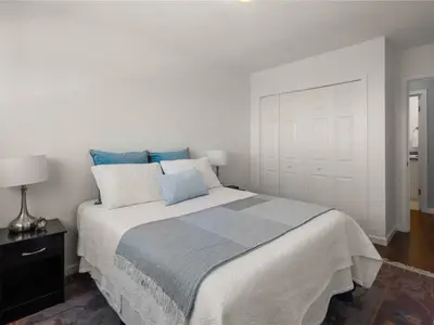 View 25