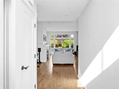 View 18