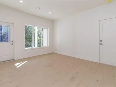 View 30