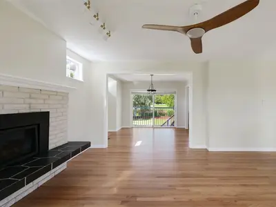 View 16