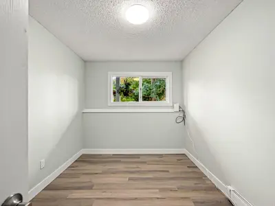 View 16