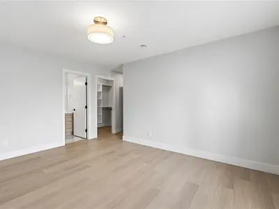 View 19
