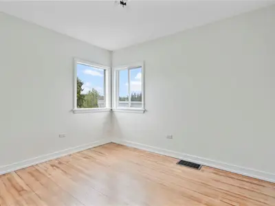 View 10