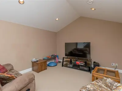 View 32